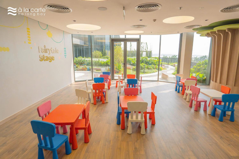 Food & Drinks 5, A La Carte Ha long Bay Apartment JUNHOME, Hạ Long