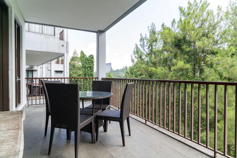 Others 5, Magenta Villa 6 BR With Pool Movieroom Billiard, Bandung