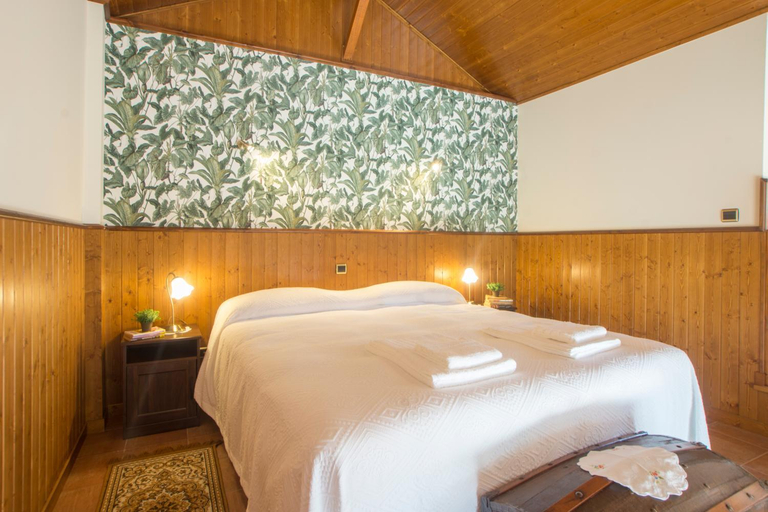 Bedroom 4, Mortazel River Houses, Mortágua