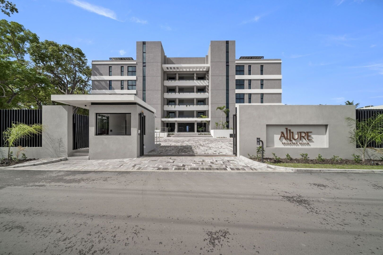 Exterior & Views 2, Allure 503 3 Bedroom Apts