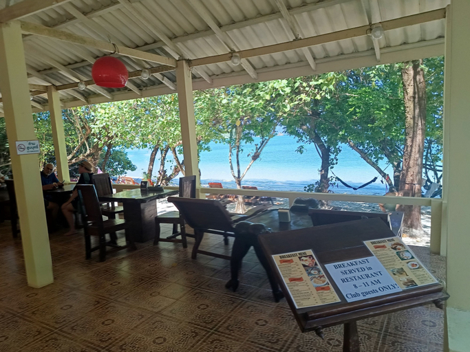 Food & Drinks 5, Buffalo Bay Vacation Club, Muang Ranong
