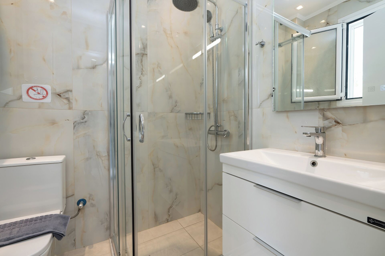 Bathroom 5, Aspasia Studios, Ionian Islands