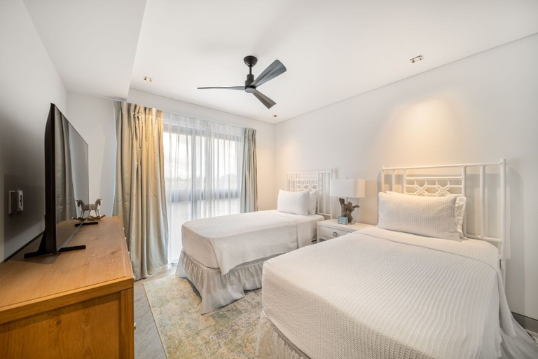 Bedroom 3, Allure 505 3 Bedroom Apts