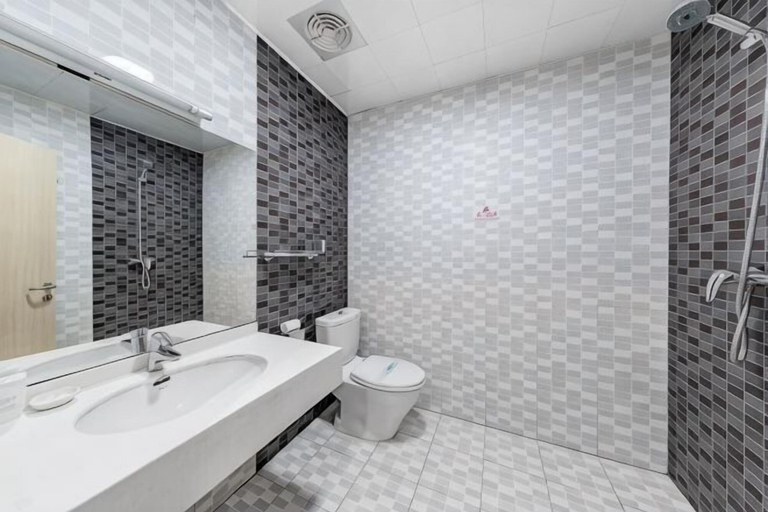 Bathroom, Inner Mongolia Too Western Coal Taixi Logistics Information, Alxa