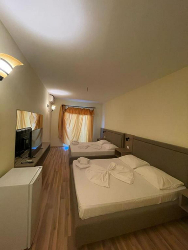 Bedroom 2, Hotel Mona Ulcinj