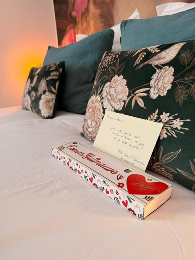 Bedroom 2, Le Clos Gabrielle, Vienne