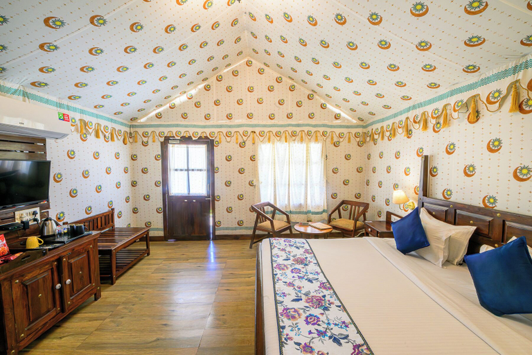 Bedroom 2, Rawai Luxury Tents, Ajmer