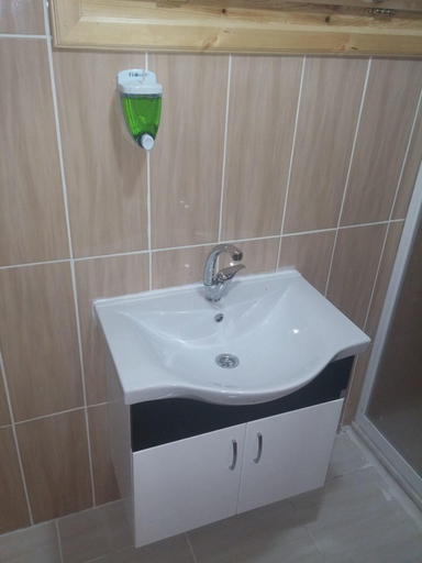 Bathroom 3, Vegke Kutuk Evleri, Seben