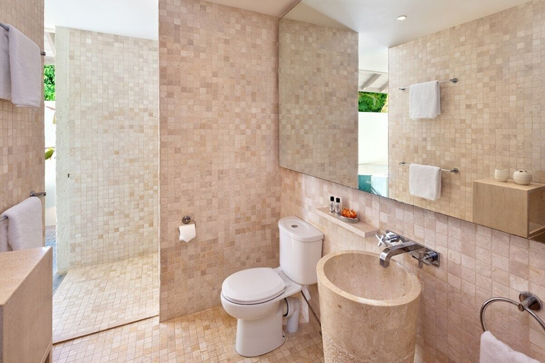 Bathroom 2, Tom Tom 4 Bedroom Villa