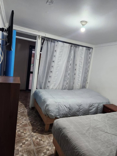 5, Hostal Tamarhugo, El Loa