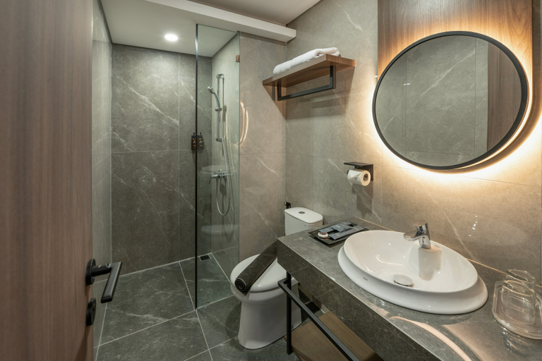 Bathroom 5, Bivi Boutique Hotel Lampung, Bandar Lampung