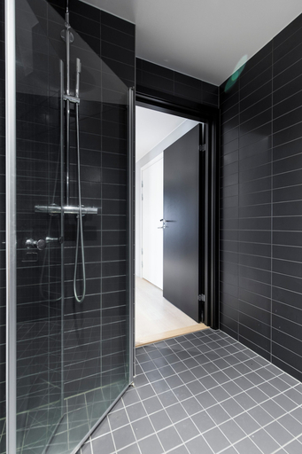 Bathroom 4, Central Penthouse on 19th Floor with Amazing View, Oslo