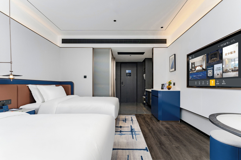 Room 5, Meihao Luoyang Yingtianmen Railway Stn, Luoyang