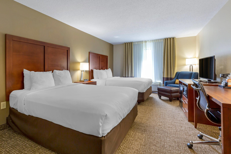 Bedroom 4, Comfort Inn & Suites Cambridge, Dorchester