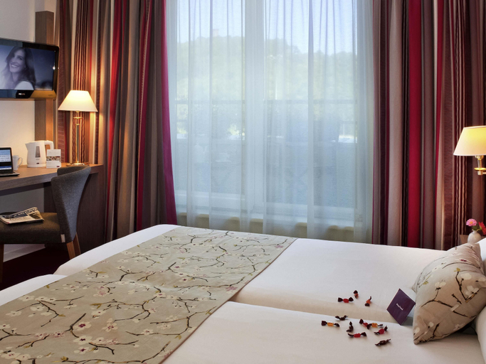 Bedroom 3, Mercure Forbach, Moselle