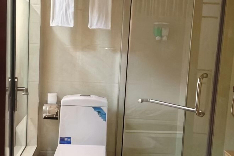 Bathroom, Huizhou District South Gate Express Hotel, Huangshan