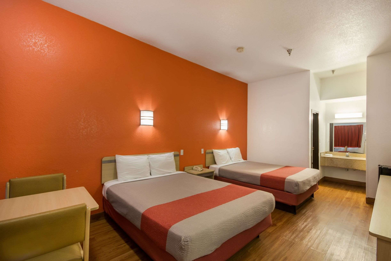 Bedroom 3, Americas Best Value Inn & Suites Humble, Houston
