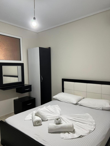 Bedroom 2, Lukova Center Sunset Apartments, Sarandës