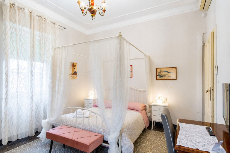 Bedroom 2, Villa Catelli B&B, Lucca