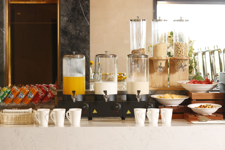 Food & Drinks 4, Poltton International Apartment Hanjiang, Chaozhou