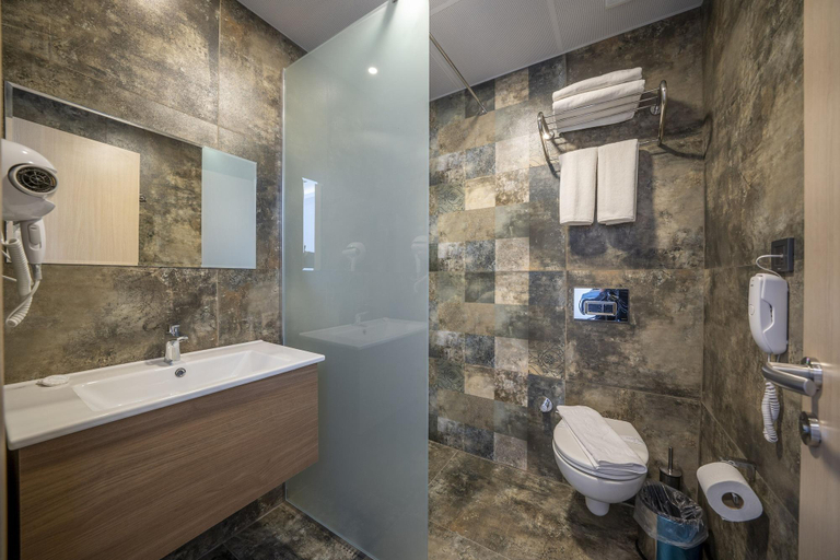 Bathroom 5, Olive Tree Gündoğan, Bodrum