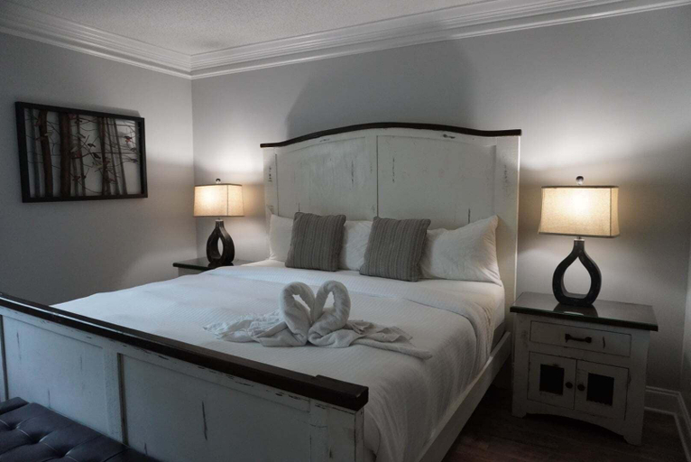 Bedroom 3, Smoky Mountains 304 2BD Condo with Private Balcony and Fireplace by RedAwning, Sevier