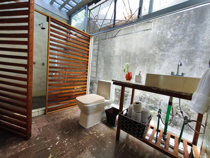 Bathroom 4, Casa Santi Tepoztlan, Tepoztlán