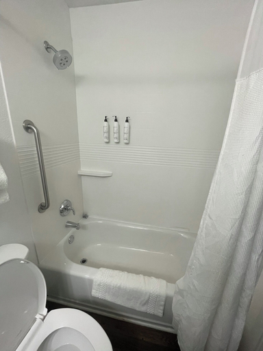 Bathroom 3, TownePlace Suites by Marriott Wichita East, Sedgwick