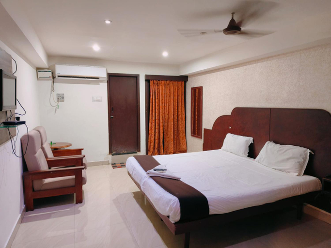 Bedroom 2, Stay N Tour Home Adyar Chennai, Chennai