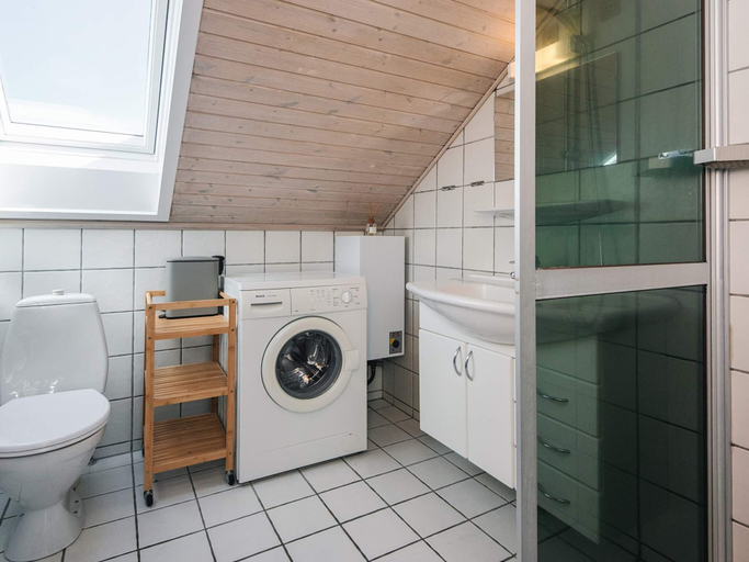 Bathroom, 6 Person Holiday Home in Romo, Tønder
