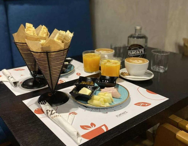 Food & Drinks, B48 Athens Dafni, Attica