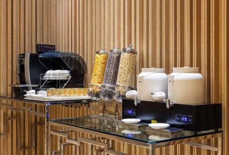 Food & Drinks 5, Changji Garden Hotel, Changji Hui
