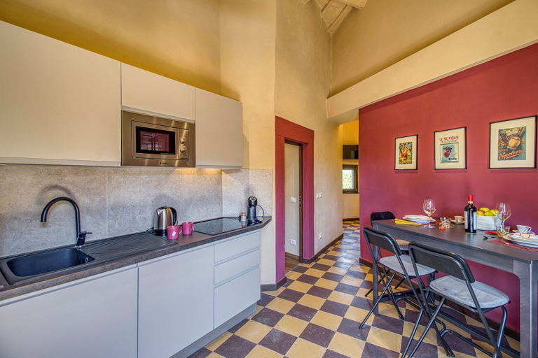 Private kitchen 5, Romantic Apartment In Chianti Classico, Siena