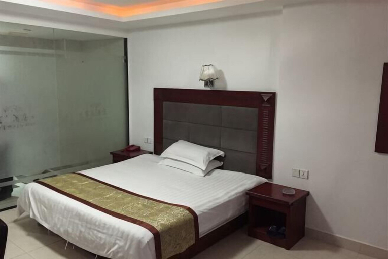 Bedroom 3, 168 Business Hotel, Quanzhou