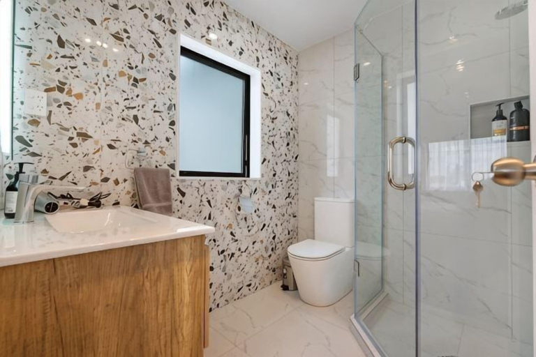 Room 3, Auckland Cornwall Park Holiday Homes1, Waitakere