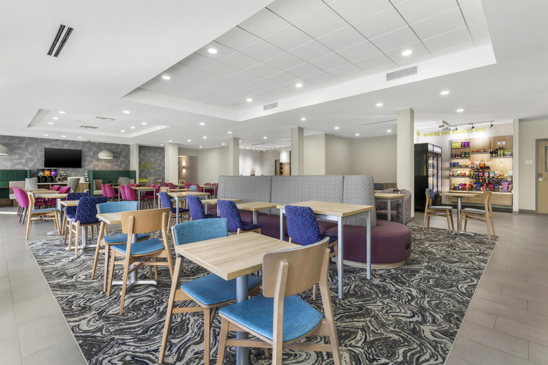 Food & Drinks 5, Home2 Suites By Hilton Harrisonburg University, Harrisonburg
