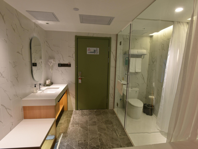 Bathroom, Ibis Lanzhou West Railway Station Hotel, Lanzhou
