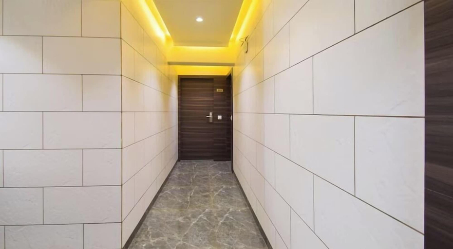 Others 5, Hotel Palliate, Ahmadabad
