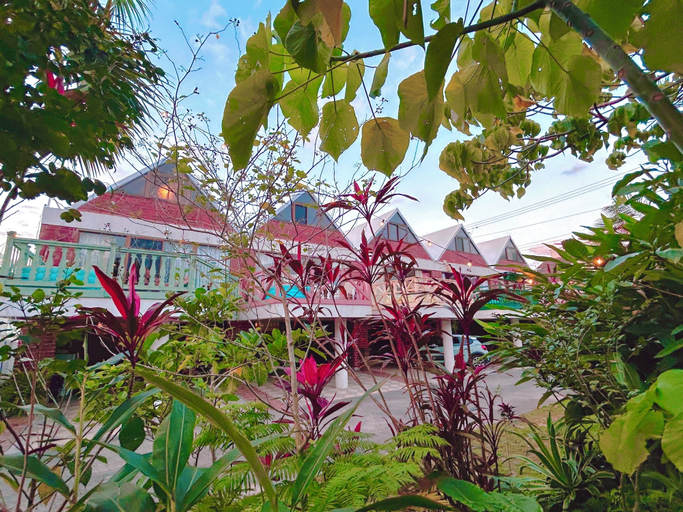 Exterior & Views 2, Okinawa starry forest cottage, Onna