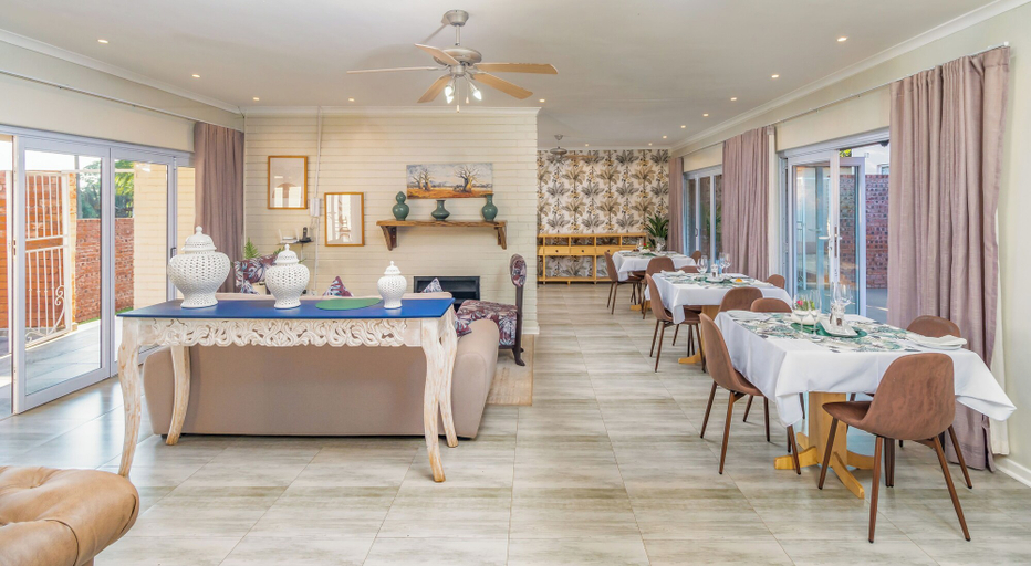 Food & Drinks, 36 Alexander Guest House, Harare