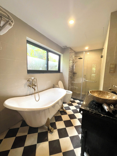 Bathroom 4, Dérive Villa, Da Nang