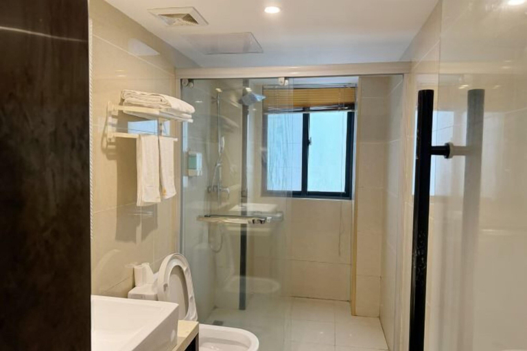 Bathroom 3, Xingyu Theme Hotel (Huangshan Scenic Area), Huangshan