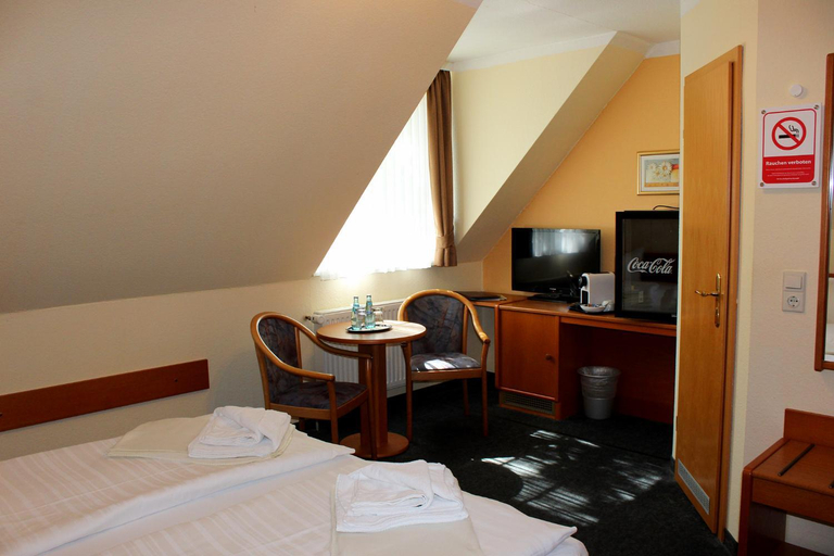 Bedroom 4, Sachsisches Haus - Hotel & Restaurant, Sächsische Schweiz-Osterzgebirge