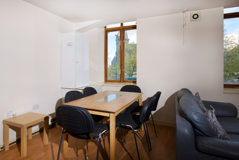 Others 5, Liverpool Stays - City Centre Rooms, Sefton