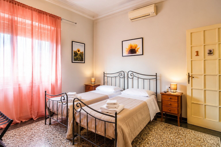 Bedroom 3, Villa Catelli B&B, Lucca