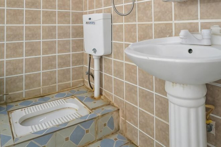Bathroom 3, Zhongguo Maidi Express Hotel, Zhengzhou
