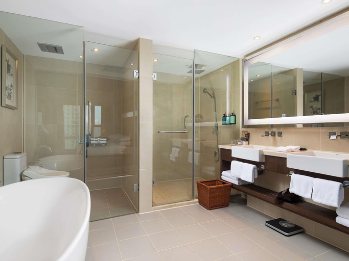 Bathroom 4, Novotel Nanjing Central Suning, Nanjing