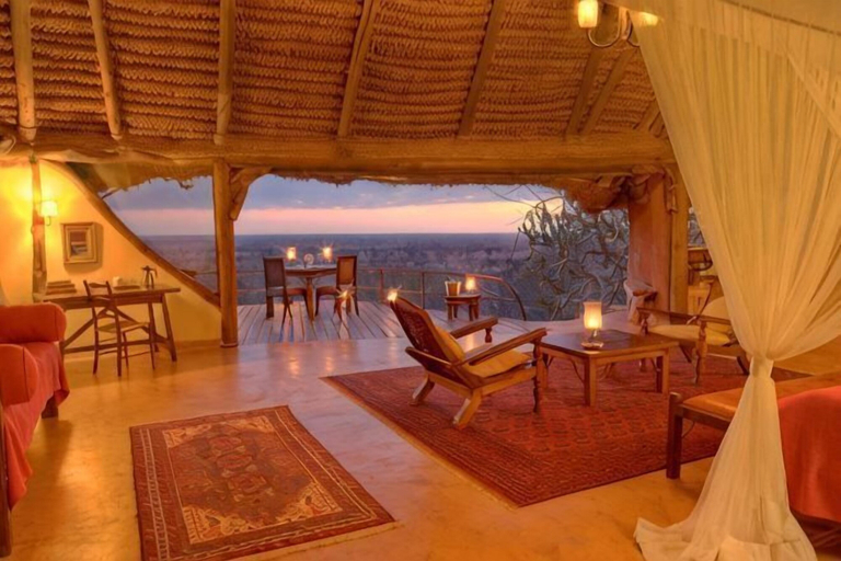 Room 4, Elewana Elsa's Kopje Meru, Igembe South