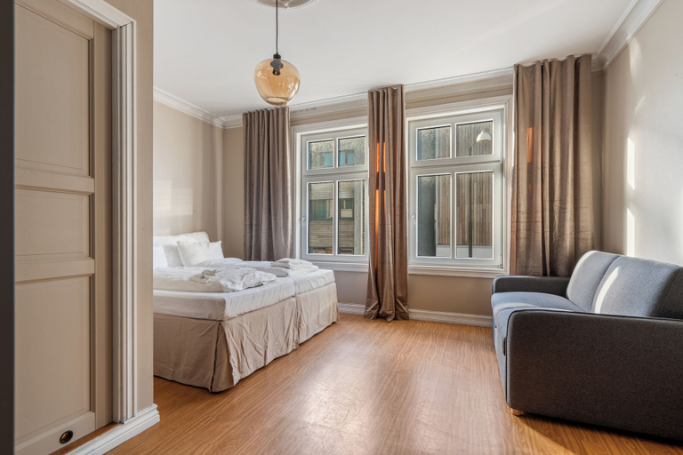 Others 5, Strandgata Hotel, Haugesund