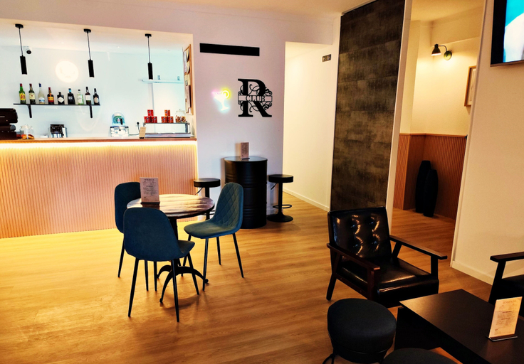 Food & Drinks 4, Residencial Douro, Peso da Régua